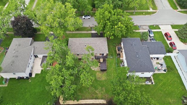 461 GALAHAD Road, Bolingbrook, IL 60440