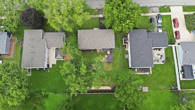 461 GALAHAD Road, Bolingbrook, IL 60440