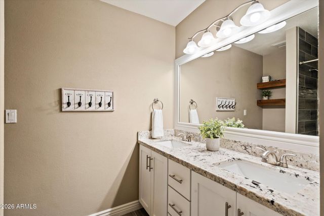 5335 E HILLERY Drive, Scottsdale, AZ 85254