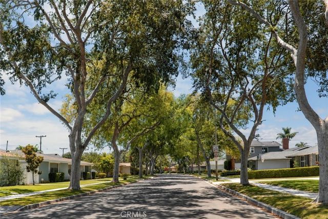 852 Kallin Avenue, Long Beach, CA 90815