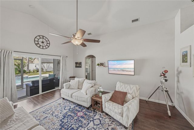 6541 CRESCENT LOOP, Winter Haven, FL 33884