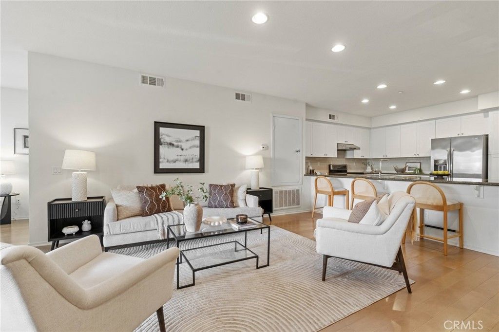 5530 Strand 201, Hawthorne, CA 90250 — photo 4