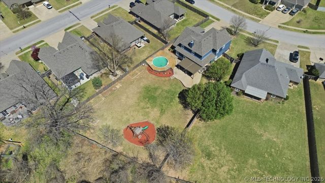 13616 S 86th East Avenue, Bixby, OK 74008