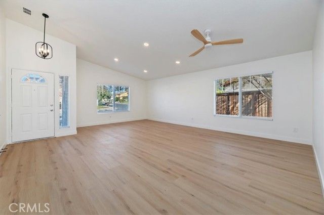 37258 Huckaby, Murrieta, CA 92562