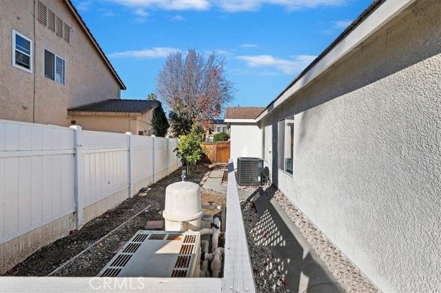 37258 Huckaby, Murrieta, CA 92562