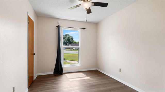 503 Allen Court, Alvin, TX 77511
