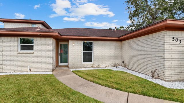 503 Allen Court, Alvin, TX 77511