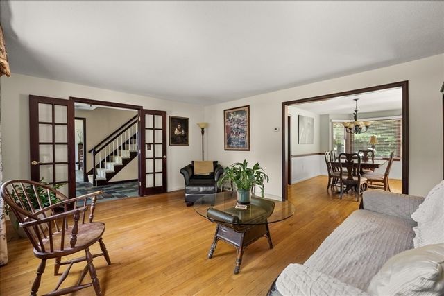 9 Fort Apache Dr, Franklin, MA 02038