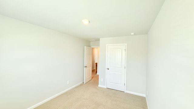7206 Golden Way, White House, TN 37188