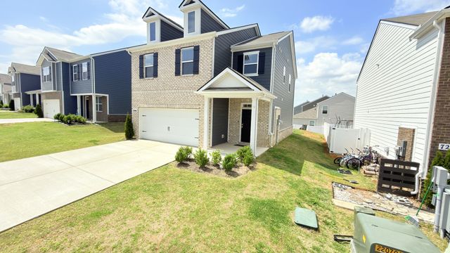 7206 Golden Way, White House, TN 37188