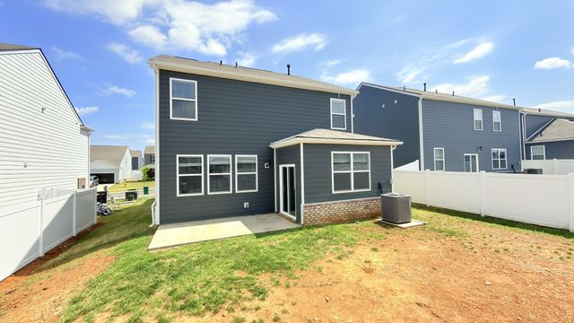 7206 Golden Way, White House, TN 37188