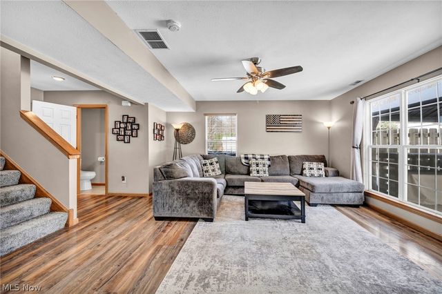 27 Kenilworth Avenue, Painesville, OH 44077