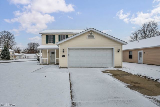 27 Kenilworth Avenue, Painesville, OH 44077