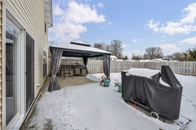 27 Kenilworth Avenue, Painesville, OH 44077