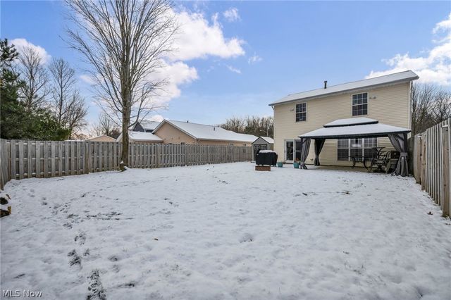 27 Kenilworth Avenue, Painesville, OH 44077