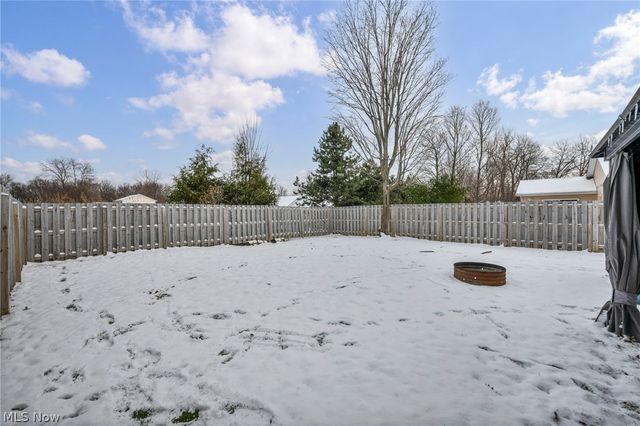 27 Kenilworth Avenue, Painesville, OH 44077