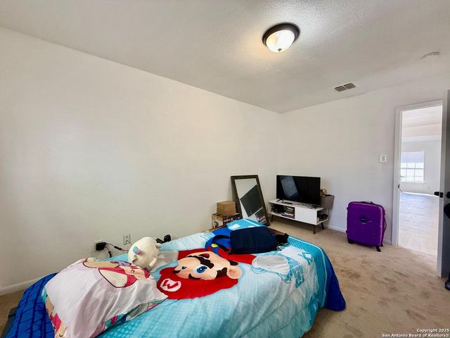9619 Vale, San Antonio, TX 78245