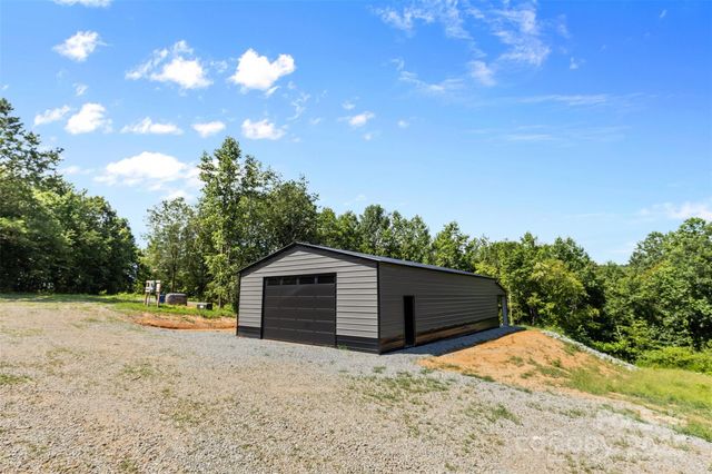 1371 Alexis High Shoals Road, Dallas, NC 28034
