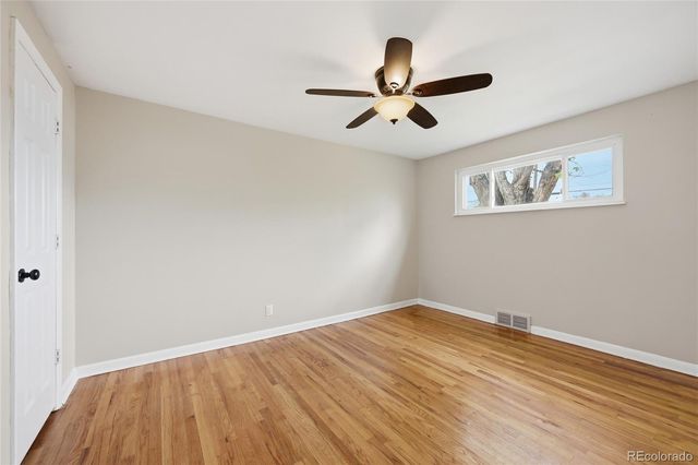 1049 Florence Street, Aurora, CO 80010