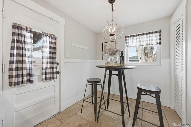 1049 Florence Street, Aurora, CO 80010