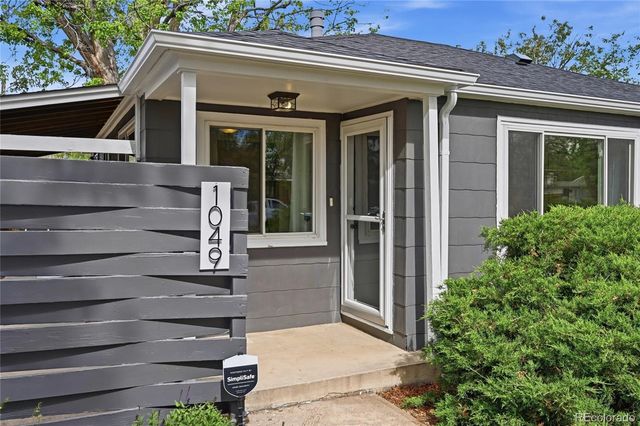 1049 Florence Street, Aurora, CO 80010