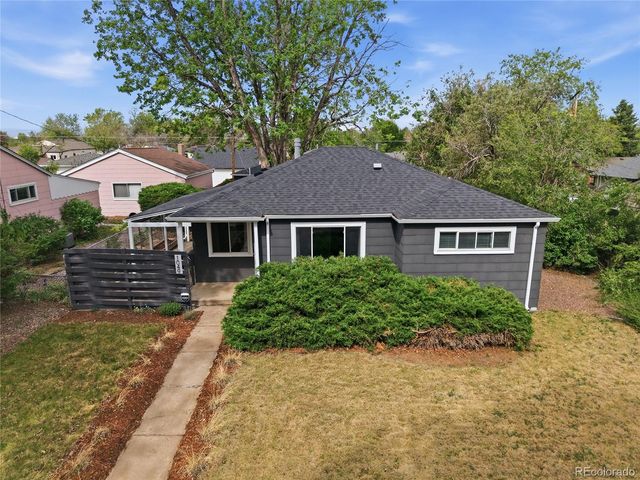 1049 Florence Street, Aurora, CO 80010