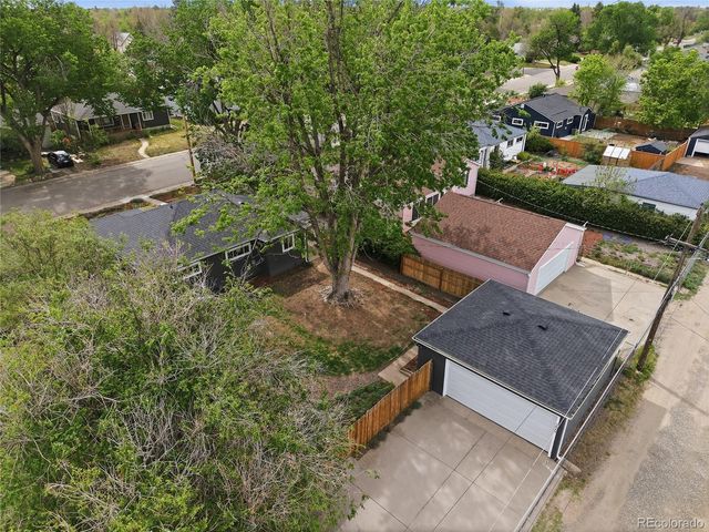 1049 Florence Street, Aurora, CO 80010