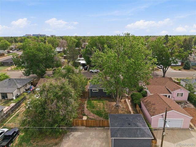 1049 Florence Street, Aurora, CO 80010