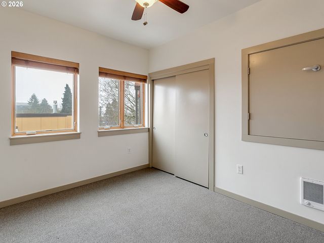 2525 N KILLINGSWORTH St 310, Portland, OR 97217