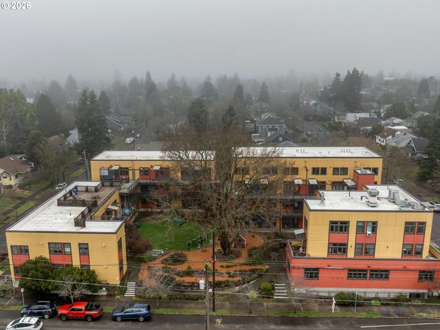 2525 N KILLINGSWORTH St 310, Portland, OR 97217