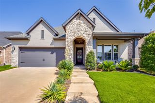 1812 Leo Drive, Van Alstyne, TX 75495