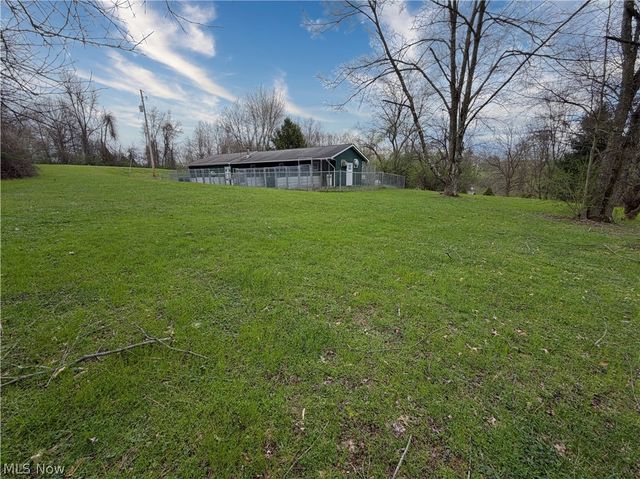 16213 Park Way, East Liverpool, OH 43920