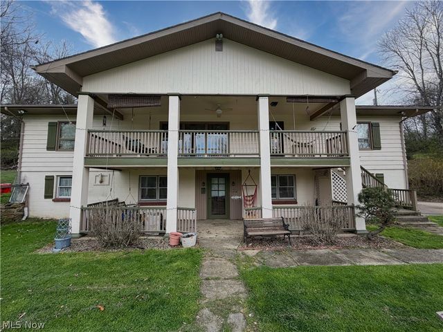 16213 Park Way, East Liverpool, OH 43920