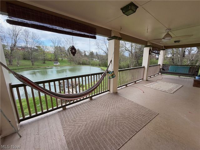 16213 Park Way, East Liverpool, OH 43920