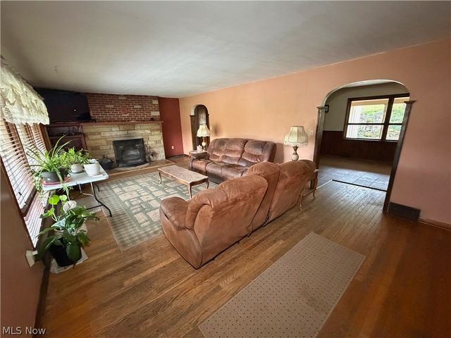 16213 Park Way, East Liverpool, OH 43920
