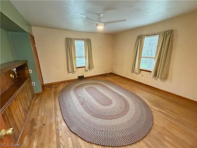 16213 Park Way, East Liverpool, OH 43920