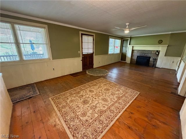 16213 Park Way, East Liverpool, OH 43920