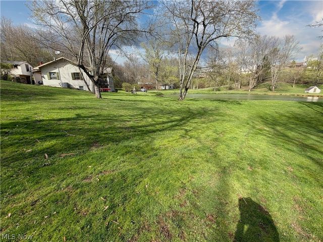 16213 Park Way, East Liverpool, OH 43920