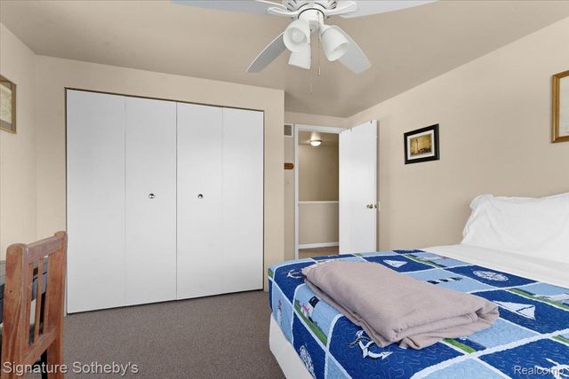 6997 Lakeshore Road, Worth Township, MI 48450