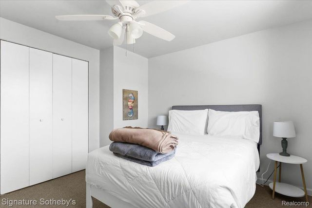 6997 Lakeshore Road, Worth Township, MI 48450