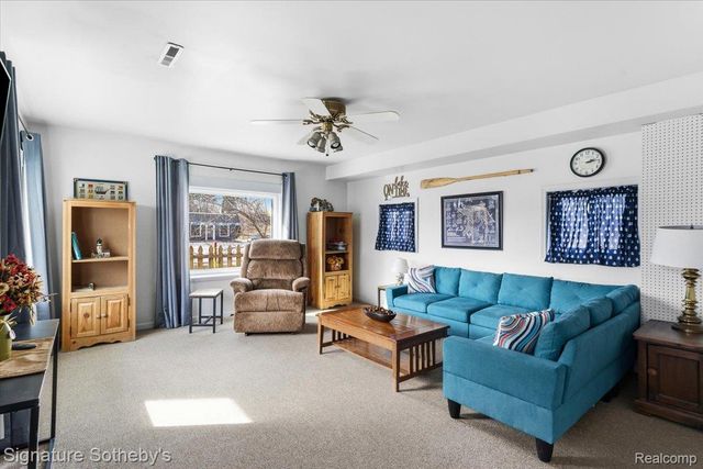 6997 Lakeshore Road, Worth Township, MI 48450