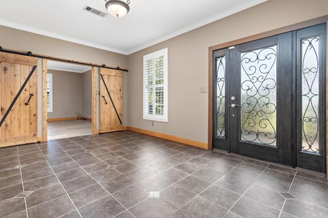 9689 Mallot Rd, Beaumont, TX 77713