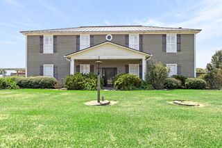 9689 Mallot Rd, Beaumont, TX 77713