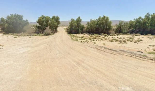 29350 Sweet Rock, Newberry Springs, CA 92365