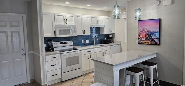 218 Double Eagle Dr., Surfside Beach, SC 29575