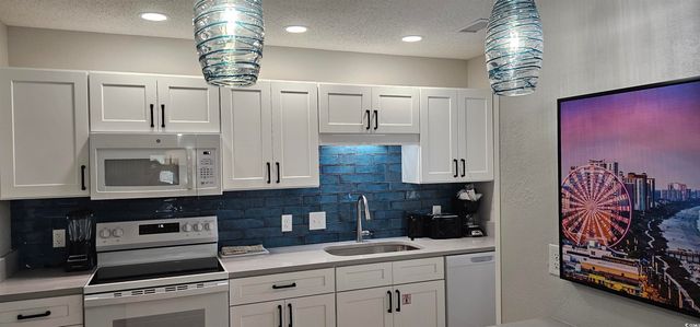 218 Double Eagle Dr., Surfside Beach, SC 29575