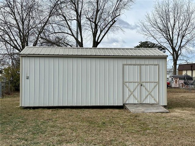 308 E Cleveland Street, Prairie Grove, AR 72753