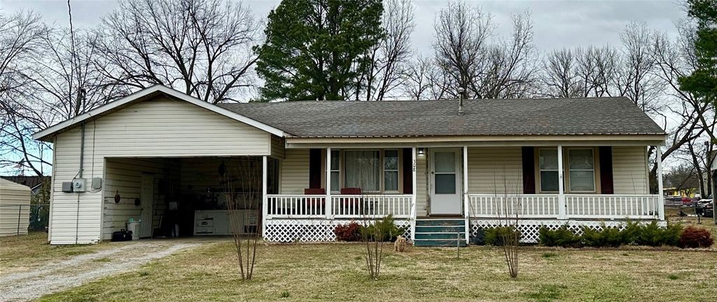 308 E Cleveland Street, Prairie Grove, AR 72753
