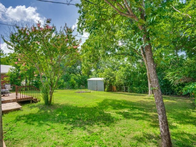 3644 W Seminary Drive, Fort Worth, TX 76109
