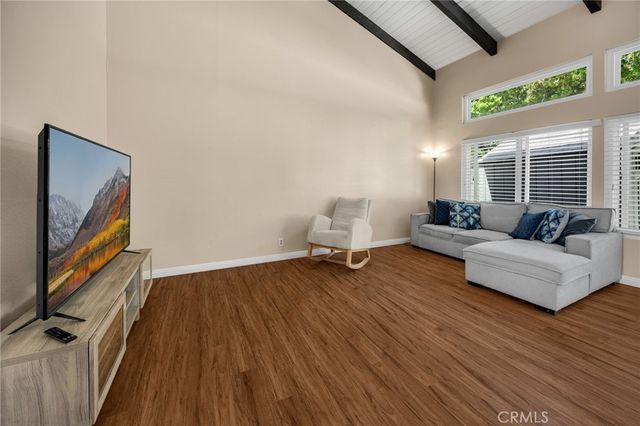 2626 N Tustin A, Santa Ana, CA 92705